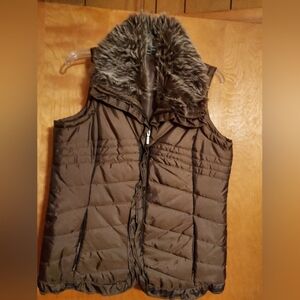 New Directions Bronze Puffer Vest Medium